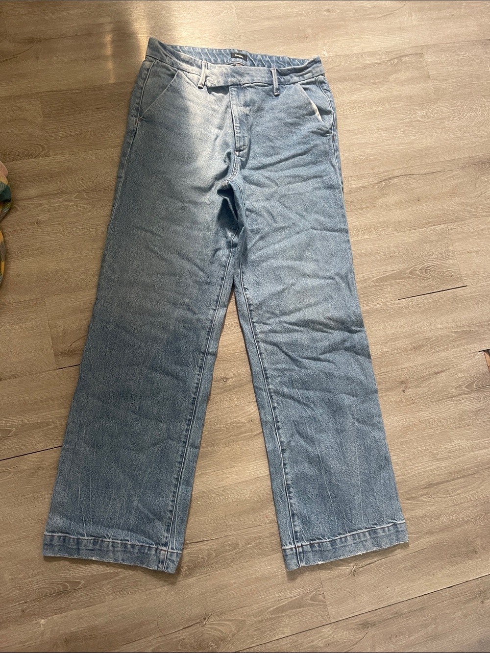Express Women's Light Blue Wide-Leg Jeans
